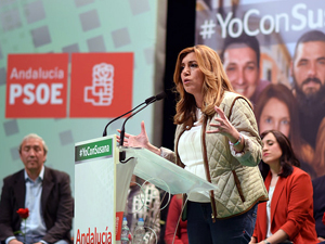 Fotografa de Portada: Susana Daz en el primer mitin de la campaa electoral  (foto: PSOE Andaluca)